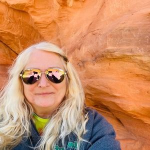 Meet your Posher, Ingrid